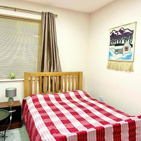 Ar-Rahman, 1 Bed Room And 1 Living Room Apartment 达特福德 外观 照片
