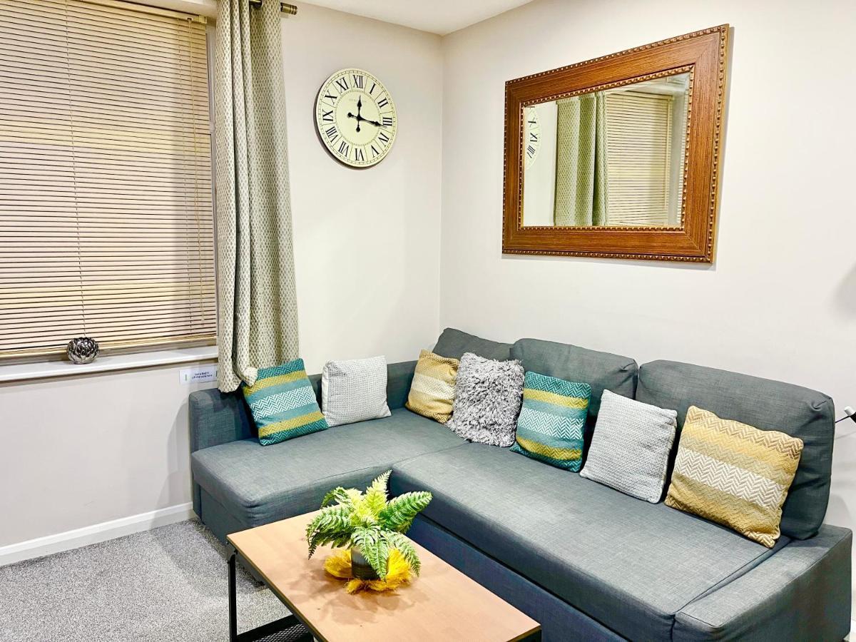 Ar-Rahman, 1 Bed Room And 1 Living Room Apartment 达特福德 外观 照片